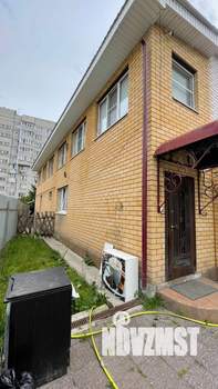 Дом 200м&sup2;, 2-этажный, участок 2 сот.  