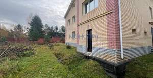 Дом 544м², 3-этажный, участок 15 сот.  