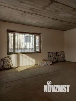 Коттедж 220м², 2-этажный, участок 12 сот.  