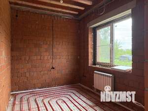 Дом 100м², 2-этажный, участок 5 сот.  
