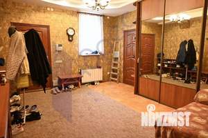 Коттедж 613м², 3-этажный, участок 26 сот.  