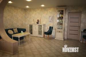 Дом 600м², 2-этажный, участок 6 сот.  
