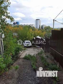 Дом 145м², 3-этажный, участок 4 сот.  