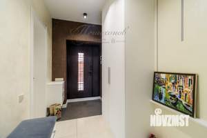 Коттедж 274м², 2-этажный, участок 9 сот.  