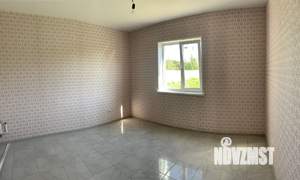 Коттедж 130м², 2-этажный, участок 10 сот.  