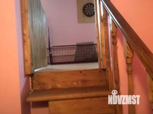 Дом 273м&sup2;, 2-этажный, участок 23 сот.  