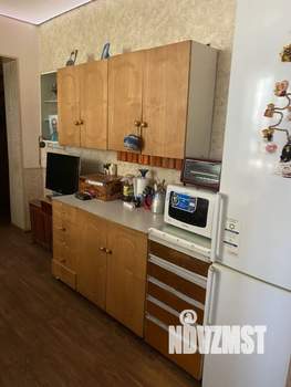 Дом 258м², 4-этажный, участок 8 сот.  