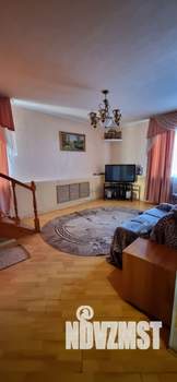 Коттедж 272м², 2-этажный, участок 10 сот.  