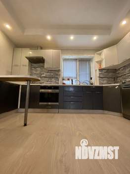 Коттедж 84м², 2-этажный, участок 7 сот.  