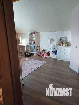 Коттедж 175м², 2-этажный, участок 5 сот.  