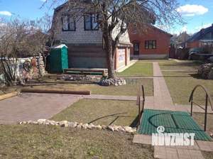 Дом 180м², 3-этажный, участок 13 сот.  