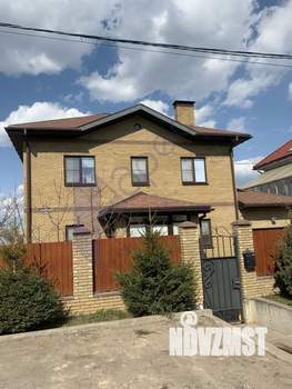 Дом 285м², 3-этажный, участок 8 сот.  