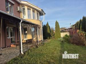 Коттедж 325м&sup2;, 3-этажный, участок 14 сот.  