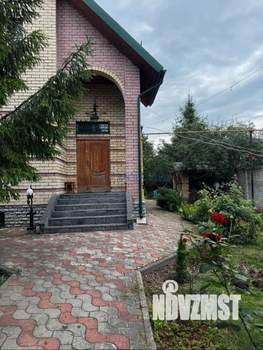 Дом 345м², 3-этажный, участок 10 сот.  