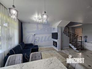 Таунхаус 100м², 2-этажный, участок 3 сот.  