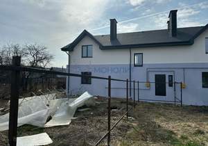 Дом 200м², 2-этажный, участок 7 сот.  