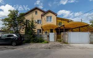 Дом 306м², 2-этажный, участок 11 сот.  