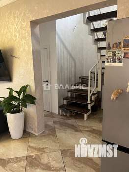 Дом 130м², 2-этажный, участок 6 сот.  
