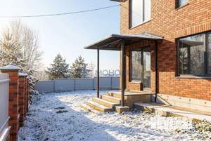 Дом 135м&sup2;, 2-этажный, участок 10 сот.  