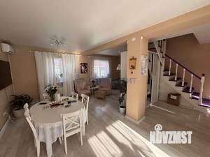 Коттедж 110м², 2-этажный, участок 7 сот.  