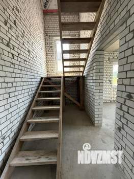 Коттедж 168м², 2-этажный, участок 7 сот.  