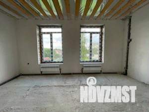 Дом 290м², 2-этажный, участок 15 сот.  