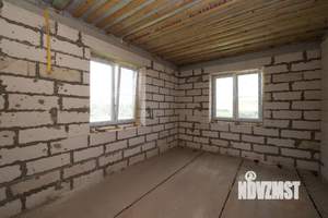 Дом 318м², 2-этажный, участок 11 сот.  