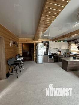 Коттедж 180м², 2-этажный, участок 8 сот.  