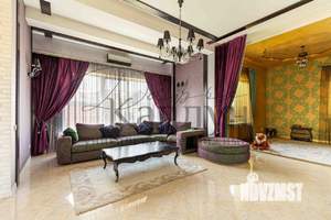 Дом 249м², 3-этажный, участок 21 сот.  