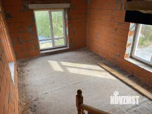 Таунхаус 84м², 3-этажный, участок 1 сот.  