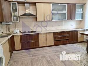 Коттедж 358м², 2-этажный, участок 5 сот.  