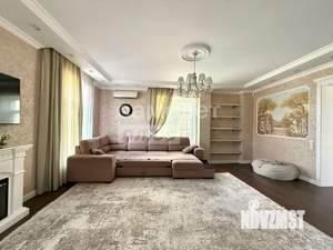 Таунхаус 186м², 3-этажный, участок 2 сот.  