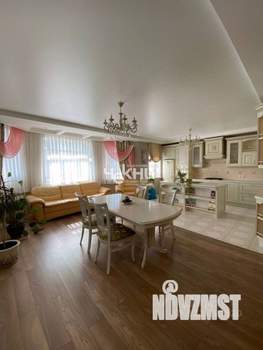 Дом 550м², 2-этажный, участок 24 сот.  