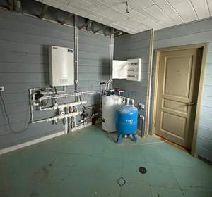 Дом 240м², 2-этажный, участок 6 сот.  