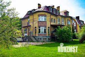 Коттедж 613м&sup2;, 3-этажный, участок 26 сот.  