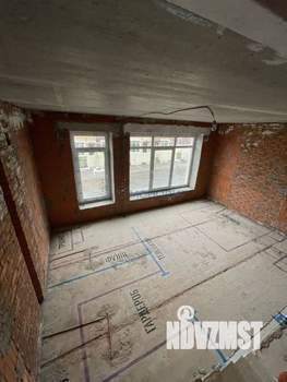Таунхаус 180м², 3-этажный, участок 2 сот.  