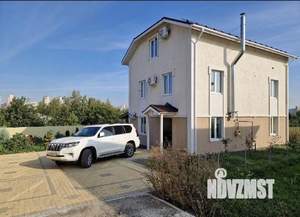 Коттедж 229м², 3-этажный, участок 5 сот.  