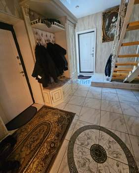 Дом 176м&sup2;, 2-этажный, участок 2 сот.  