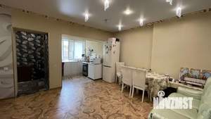 Дом 200м&sup2;, 2-этажный, участок 2 сот.  