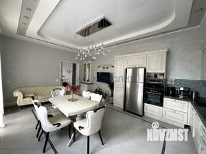 Коттедж 354м², 3-этажный, участок 9 сот.  