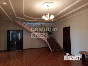 Дом 650м², 3-этажный, участок 16 сот.  