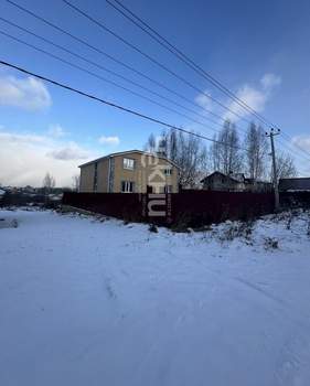 Дом 359м&sup2;, 3-этажный, участок 11 сот.  