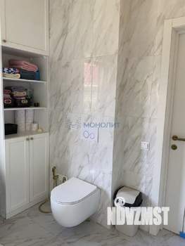 Дом 136м², 2-этажный, участок 8 сот.  