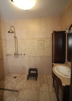 Дом 350м², 4-этажный, участок 6 сот.  