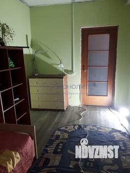 Коттедж 280м², 2-этажный, участок 10 сот.  