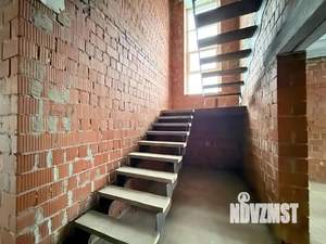 Дом 180м², 2-этажный, участок 7 сот.  