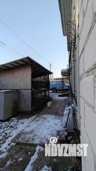 Дом 240м&sup2;, 3-этажный, участок 11 сот.  