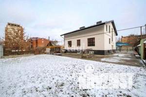 Дом 354м², 3-этажный, участок 7 сот.  