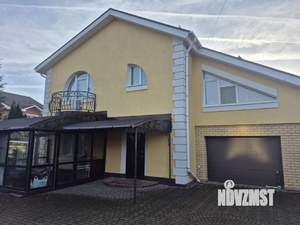 Коттедж 325м&sup2;, 3-этажный, участок 14 сот.  