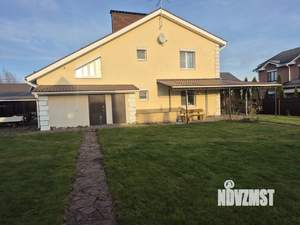 Коттедж 325м&sup2;, 3-этажный, участок 14 сот.  